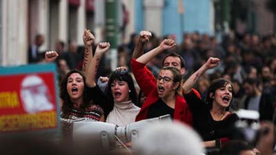 В португальской столице студенты выступили против сокращения дотаций на высшее образование