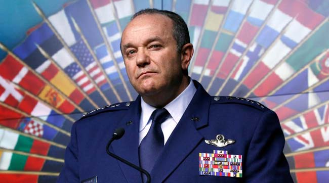 Командувач НАТО попереджає Москву: більше ніяких прихованих вторгнень