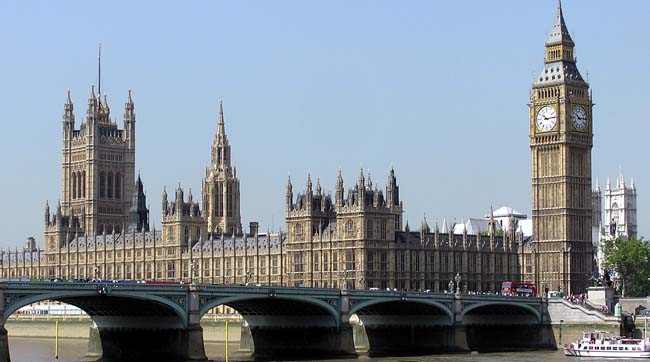 В ноябре Лондон начнет взимать с туристов 4,5 тысяч долларов залога