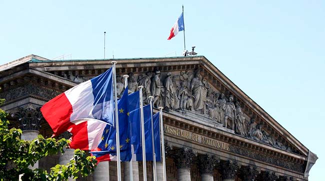 Франція: Україна не має наміру створювати «демілітаризовану зону» на Донбасі