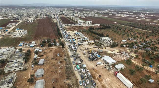 ​За чотири дні до кордону Туреччини прибуло 90 тисяч жителів Ідлібу