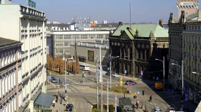 ​Місто Познань стало першим у Польщі, в якому міська інфолінія вже працює українською мовою