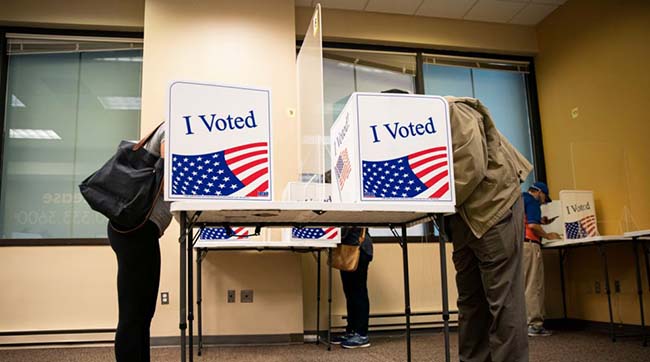 ​Близько чотирьох мільйонів американців вже проголосували на виборах президента США - за правом раннього голосування