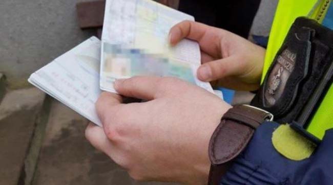 ​Агенція з працевлаштування у Польщі понад 100 українцям надала роботу нелегально