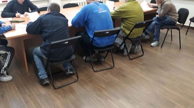 ​У Польщі затримали п'ятьох громадян України, які нелегально працювали на будові