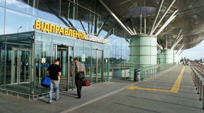 ​Черговим чартерним рейсом працівники з України повертаються до Польщі
