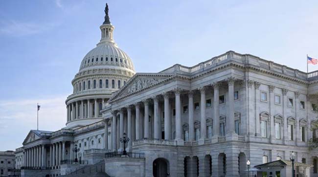 ​Сенат США проголосував за ухвалення давно відкладеного пакета допомоги Україні, Байден обіцяв підписати документ сьогодні