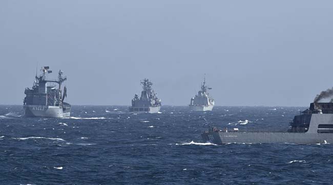​До порту Одеси прибули кораблі НАТО - канадський та іспанський фрегати Toronto та Santa Maria