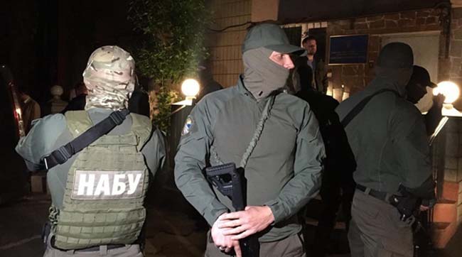 ​НАБУ проводить обшуки і затримання в Одесі