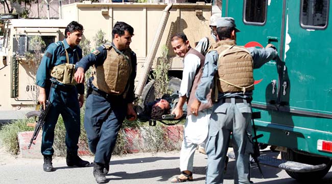 ​У результаті атаки нападника-смертника у Східному Афганістані загинуло щонайменше 18 людей