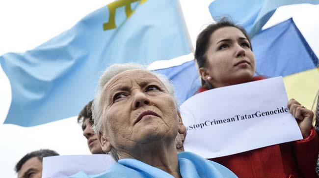 ​Кримські татари - це єдина організована група, яка ставить мирний опір російському окупантові
