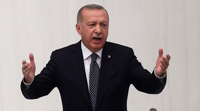 ​Ердоган погрожує відкрити біженцям ворота у Європу, якщо ЄС називатиме турецький наступ на курдів у Сирії «вторгненням»