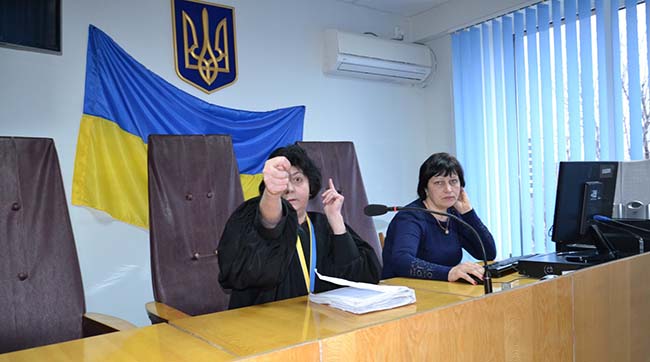 ​Оріхівський районний суд Запорізької області оприлюднив повідомлення для громадян з приводу поведінки судді