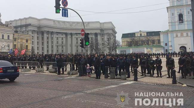 ​У центральній частині Києва правоохоронці забезпечують правопорядок під час проведення масових заходів