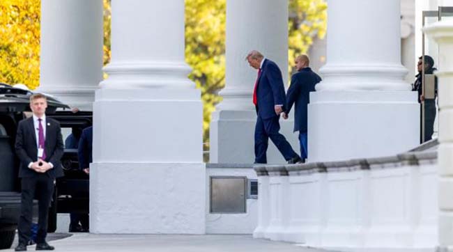 ​Трамп заявив, що поки він залишається президентом США, Китай не нападе на Тайвань