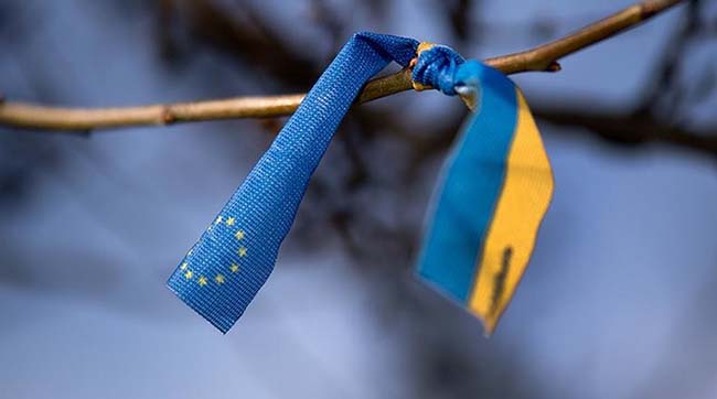 ​Після відкриття кордонів 1 липня Європа залишиться недоступною для українців через COVID