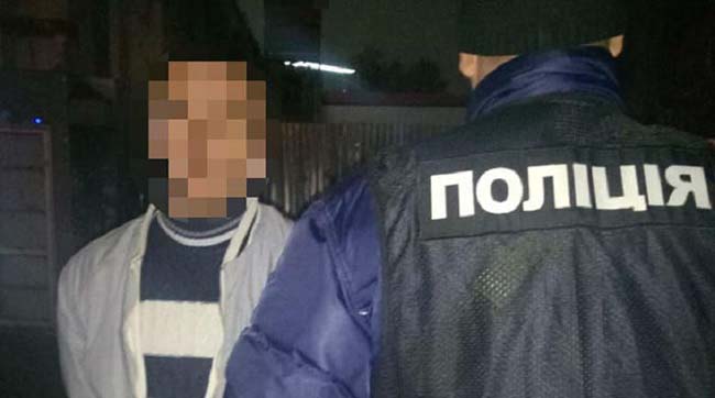 ​У Шевченківському районі столиці поліцейські затримали злодія, який перебував у розшуку