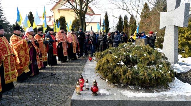 ​Польща вшанувала 73 роковини розстрілу українців у Павлокомі