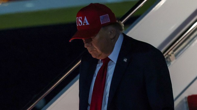 ​Три сценарії Дональда Трампа щодо Ірану: він розглядає можливість «підриву всієї країни»
