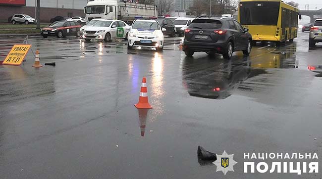 ​Водію Toyota Camry, який п’яним вчинив смертельне ДТП у Дніпровському районі столиці та втік з місця події, повідомлено про підозру