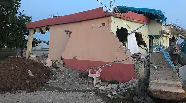 ​На юго-востоке Турции произошло сильное землетрясение магнитудой 5,1 балла