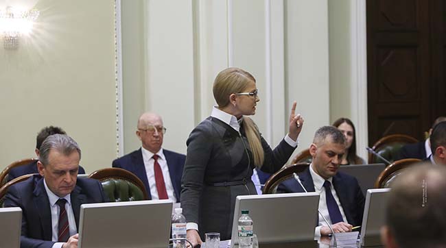 ​Юлія Тимошенко: Порошенко має зняти свою кандидатуру з виборів і відповісти перед законом