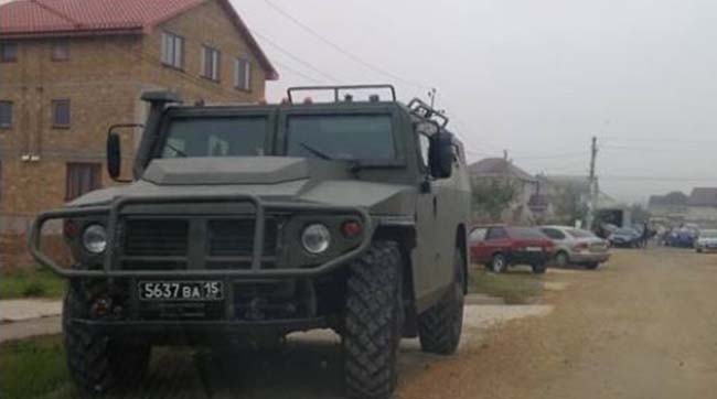 ​В Крыму продолжаются необоснованные обыски и аресты