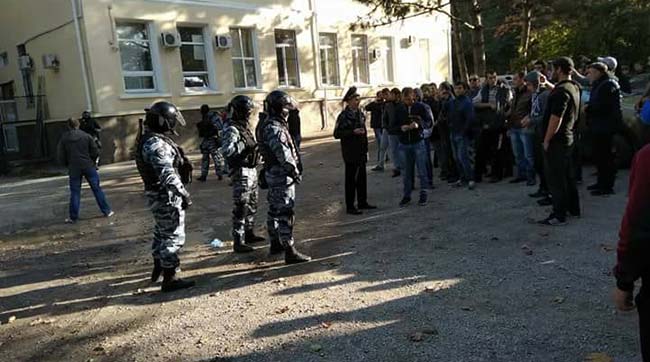 ​Крым: новые аресты, репрессии и разгоны