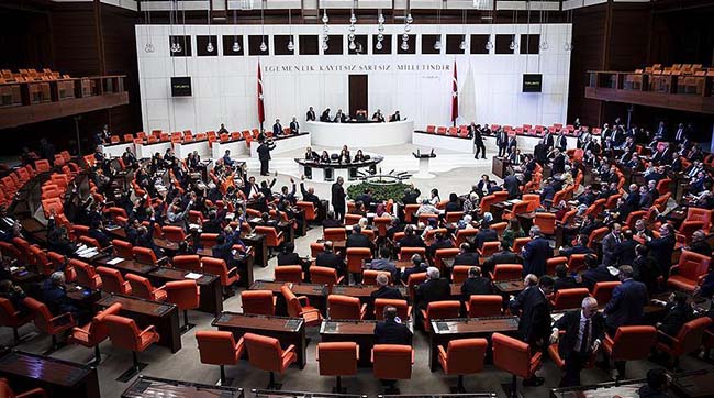 ​Парламент Туреччини затвердив рішення уряду про продовження режиму надзвичайного стану ще на 3 місяці
