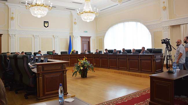 ​Вища рада правосуддя визнала дії народних депутатів України втручанням у діяльність судді щодо здійснення правосуддя