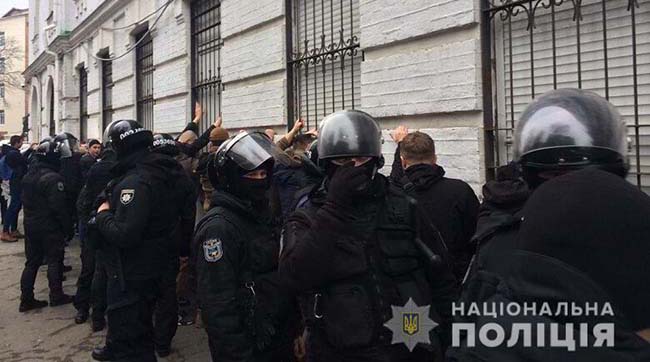 ​Андрій Крищенко вибачився за висловлювання поліцейського під час затримання учасників спроби штурму управління поліції