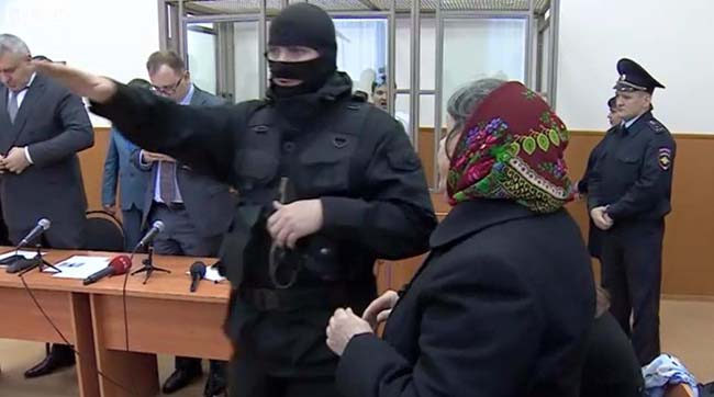Комиссию украинских врачей так и не допустили к Надежде Савченко