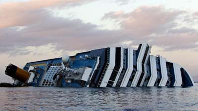 Виновникам крушения лайнера Costa Concordia объявили первые приговоры