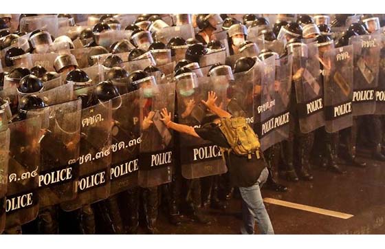 Тайські протестуючі обіцяють нові протести, незважаючи на репресії