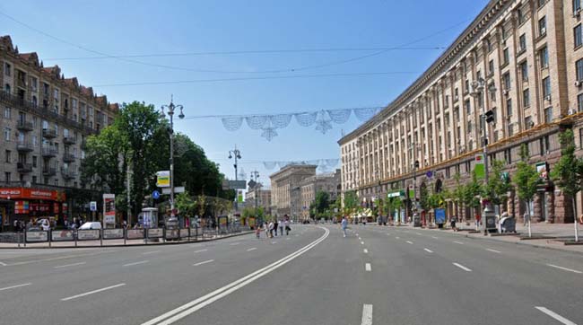 Із 7 по 10 травня у Києві обмежать рух транспорту Хрещатиком