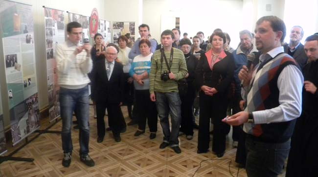 У Києві відкрили виставку, присвячену Бандері, Шухевичу, Коновальцю і Куку