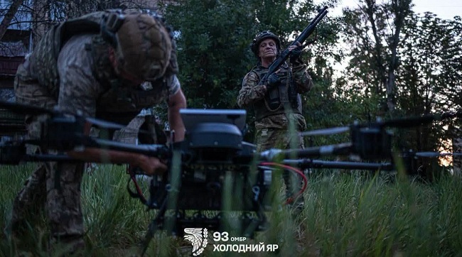 ​1587 днів стійкості: Сили оборони відбили десятки атак та уразили 4 пункти управління ворога