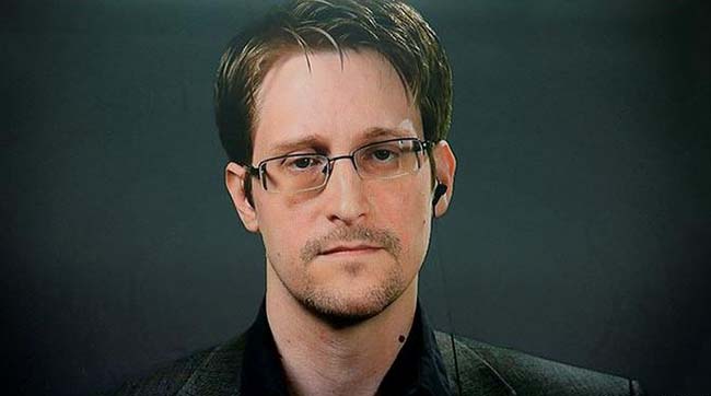 У Конгресі США відмовилися вважати Сноудена викривачем