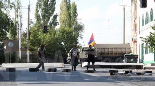 По делу о захвате полка ППС Полиции Армении арестованы 42 человека