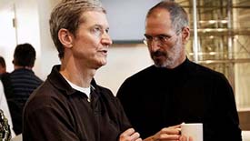 У сотрудников Apple Тим Кук получил больший рейтинг одобрения, чем Стив Джобс