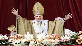 В Италии для папы римского создали персональные духи