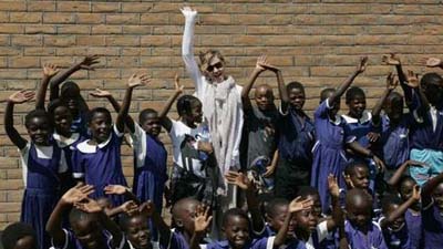 Власти Малави заявили, что количество школ в стране, построенных Мадонной, слишком преувеличено