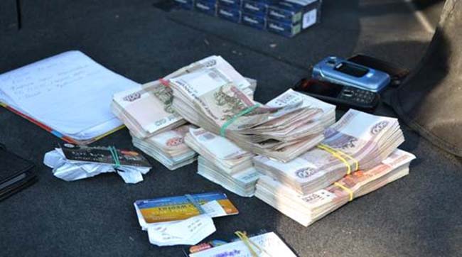 СБУ заблокувала схему незаконного обміну гривень, викрадених в луганських банках