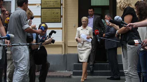 Тюремники цинічно відмовили Юлії Тимошенко у побаченні з хворою матір’ю