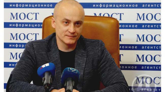 Нардеп Денисенко решил посадить олигарха Ахметова