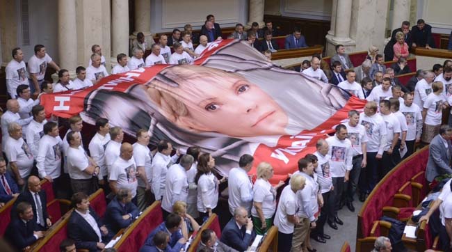 Следователей и судей, которые сфабриковали дела против Юлии Тимошенко, требуют привлечь к ответственности