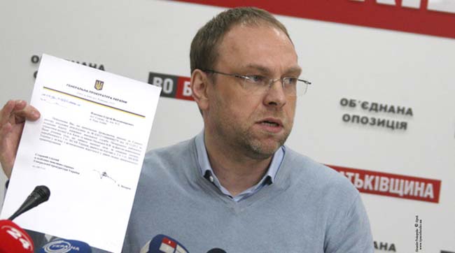 Влада не змінила наміри арештувати Сергія Власенко
