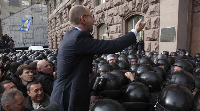Прокурор Києва прийняв народних депутатів з приводу подій біля Київради