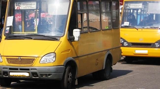 У Голосіївському районі інспектори ДАІ виявили на маршруті нетверезого водія автобуса