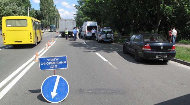 У Святошинського району затримали водія «Богдана», що збив велосипедиста